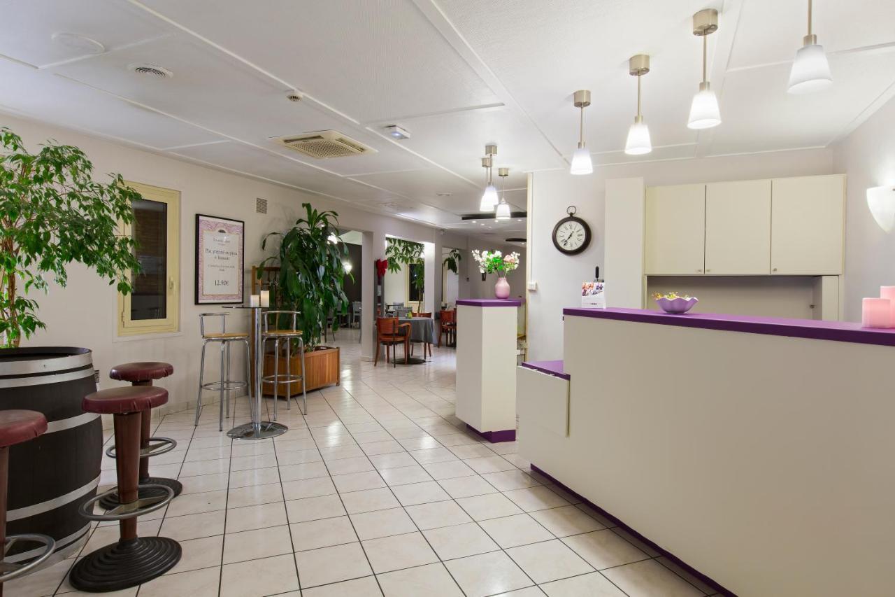 Comfort Hotel Grenoble Мелан Экстерьер фото