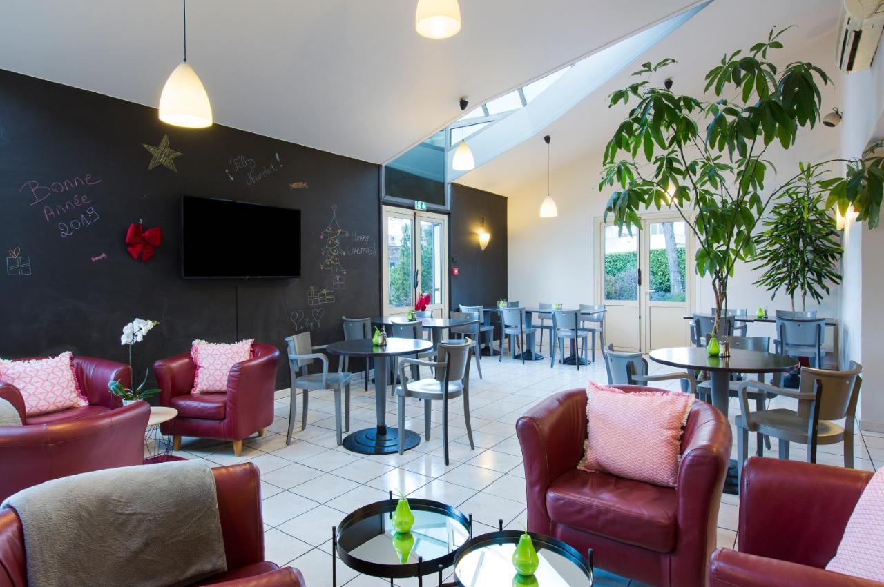 Comfort Hotel Grenoble Мелан Экстерьер фото