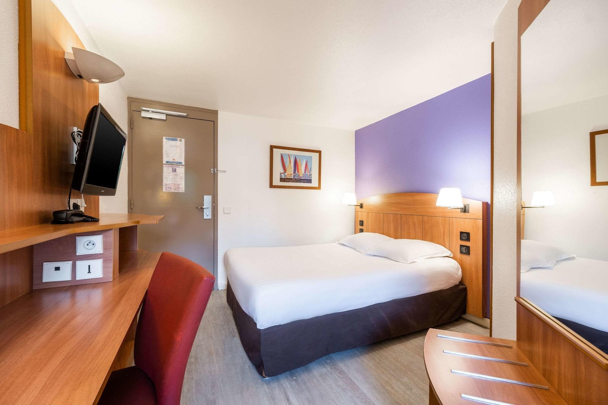 Comfort Hotel Grenoble Мелан Экстерьер фото