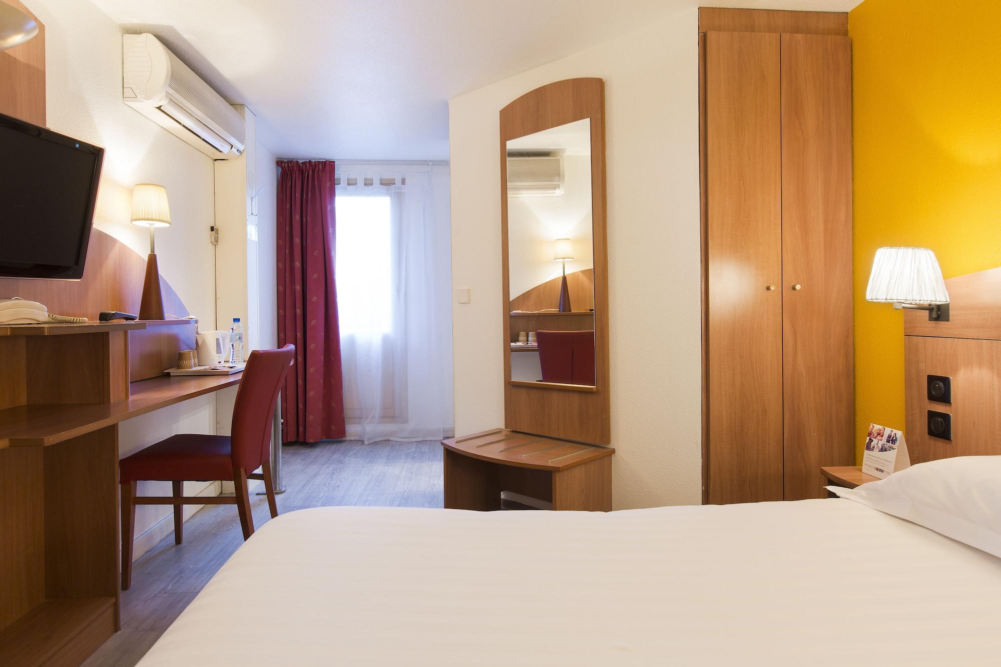 Comfort Hotel Grenoble Мелан Экстерьер фото