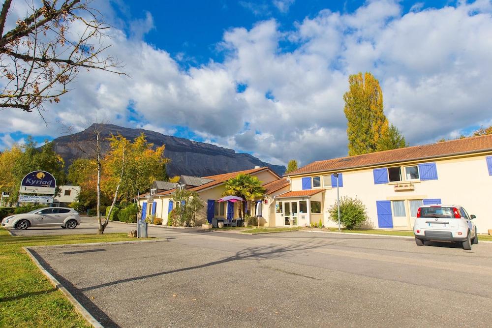 Comfort Hotel Grenoble Мелан Экстерьер фото