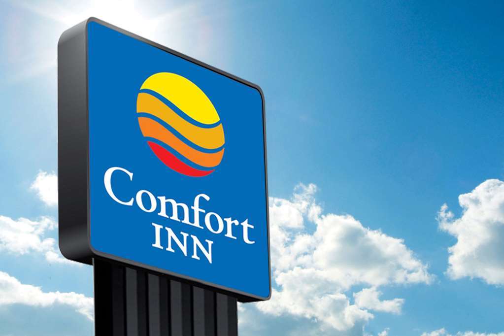 Comfort Hotel Grenoble Мелан Экстерьер фото