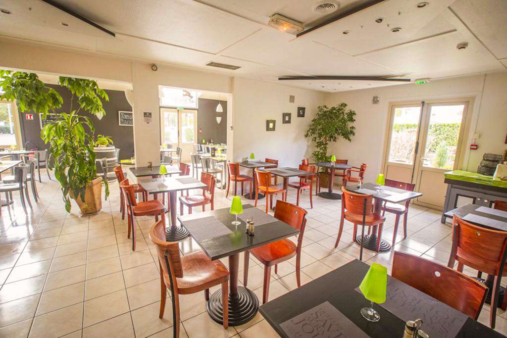 Comfort Hotel Grenoble Мелан Ресторан фото