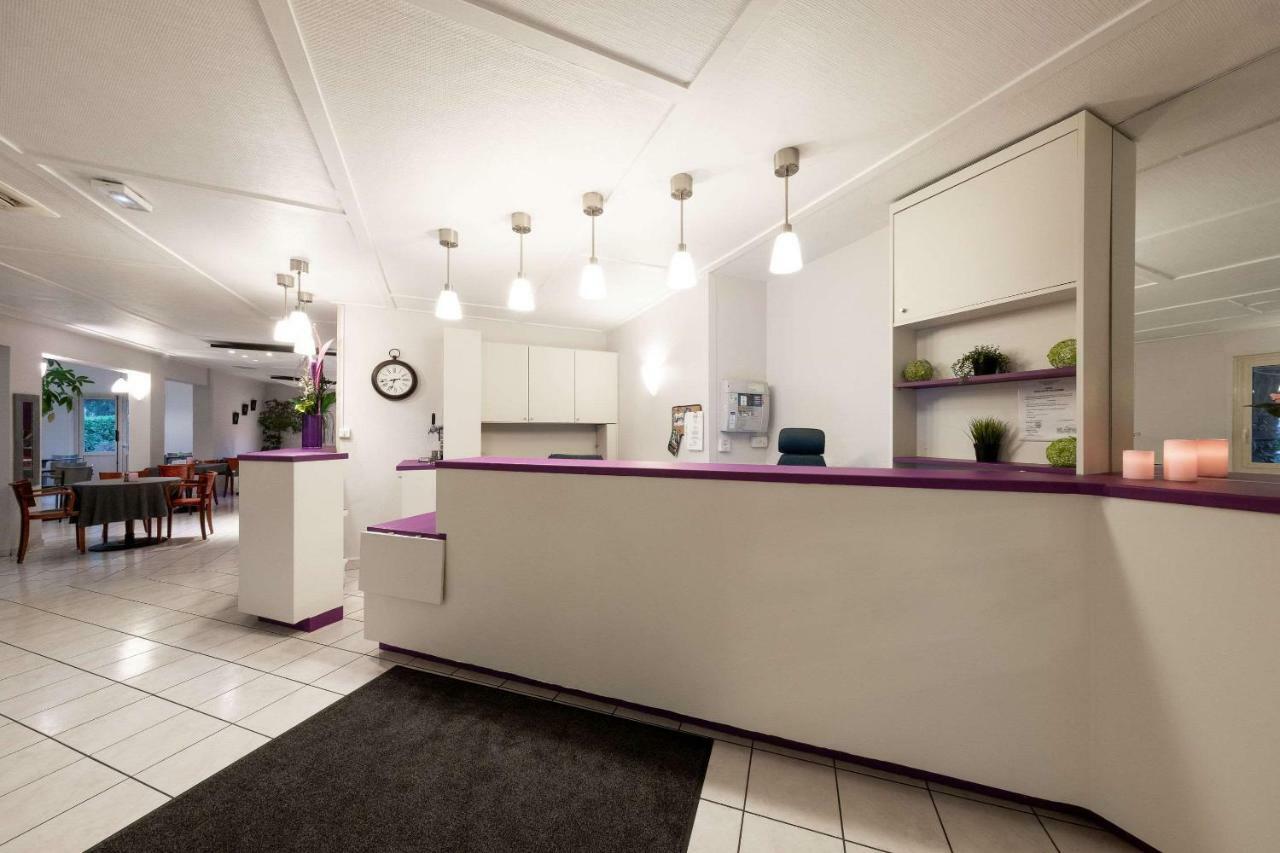 Comfort Hotel Grenoble Мелан Экстерьер фото