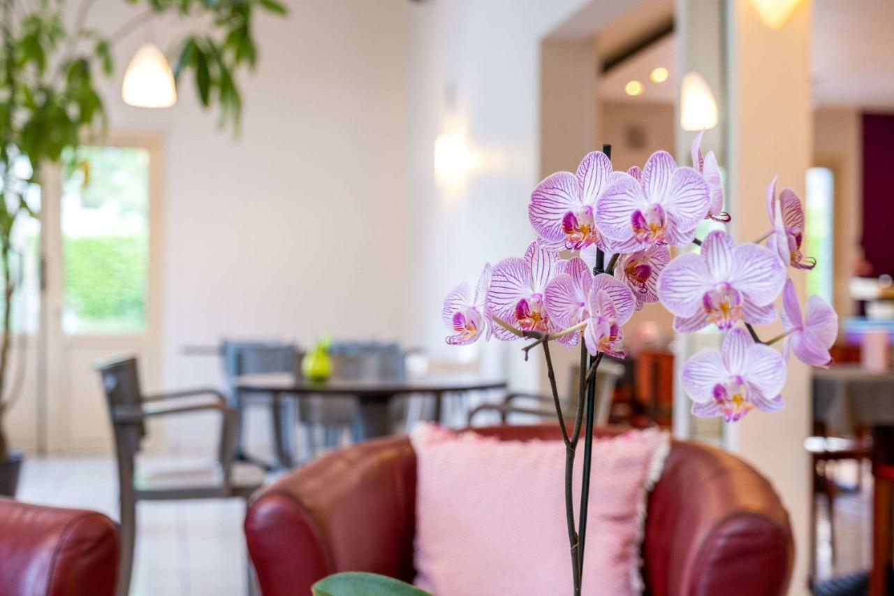 Comfort Hotel Grenoble Мелан Экстерьер фото