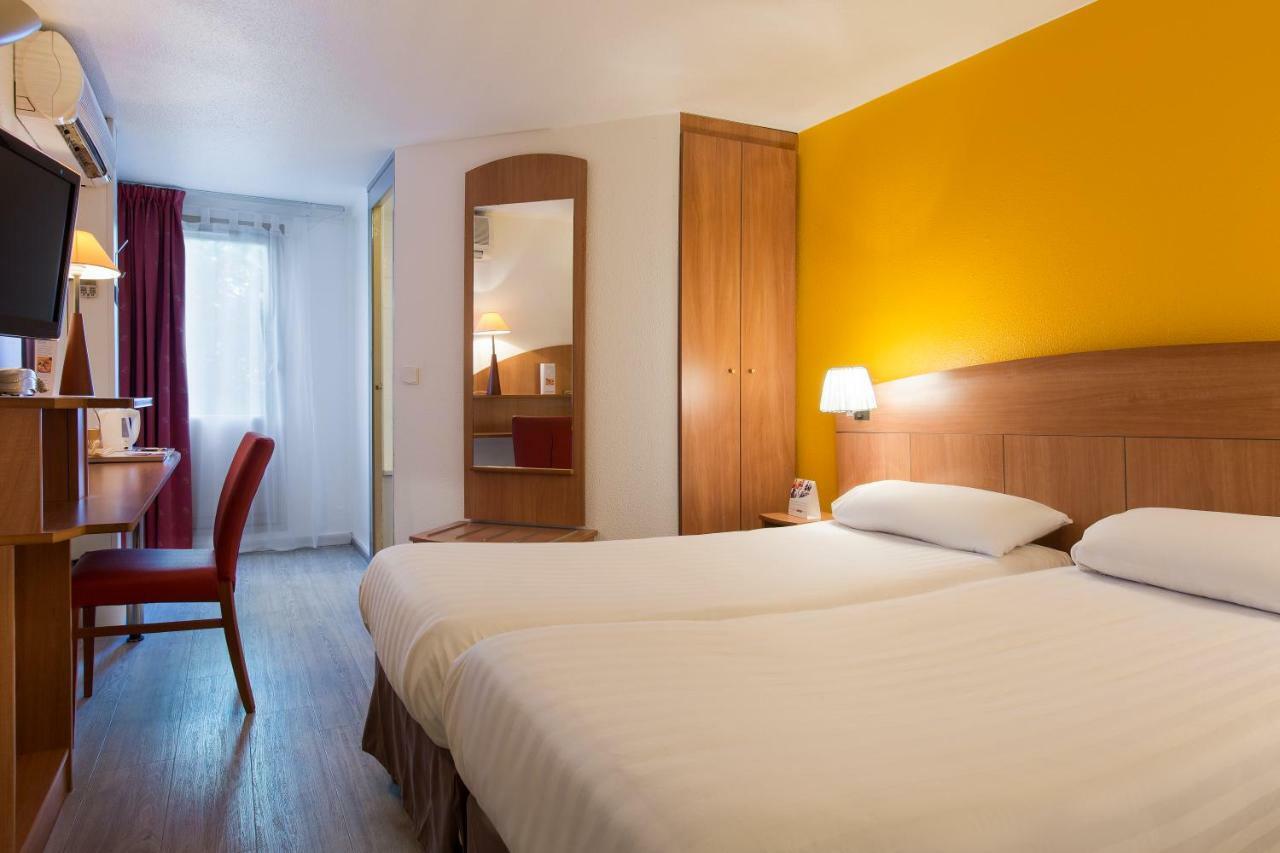 Comfort Hotel Grenoble Мелан Экстерьер фото